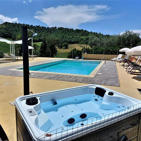 Agriturismo La Terrazza Valfabbrica エクステリア 写真