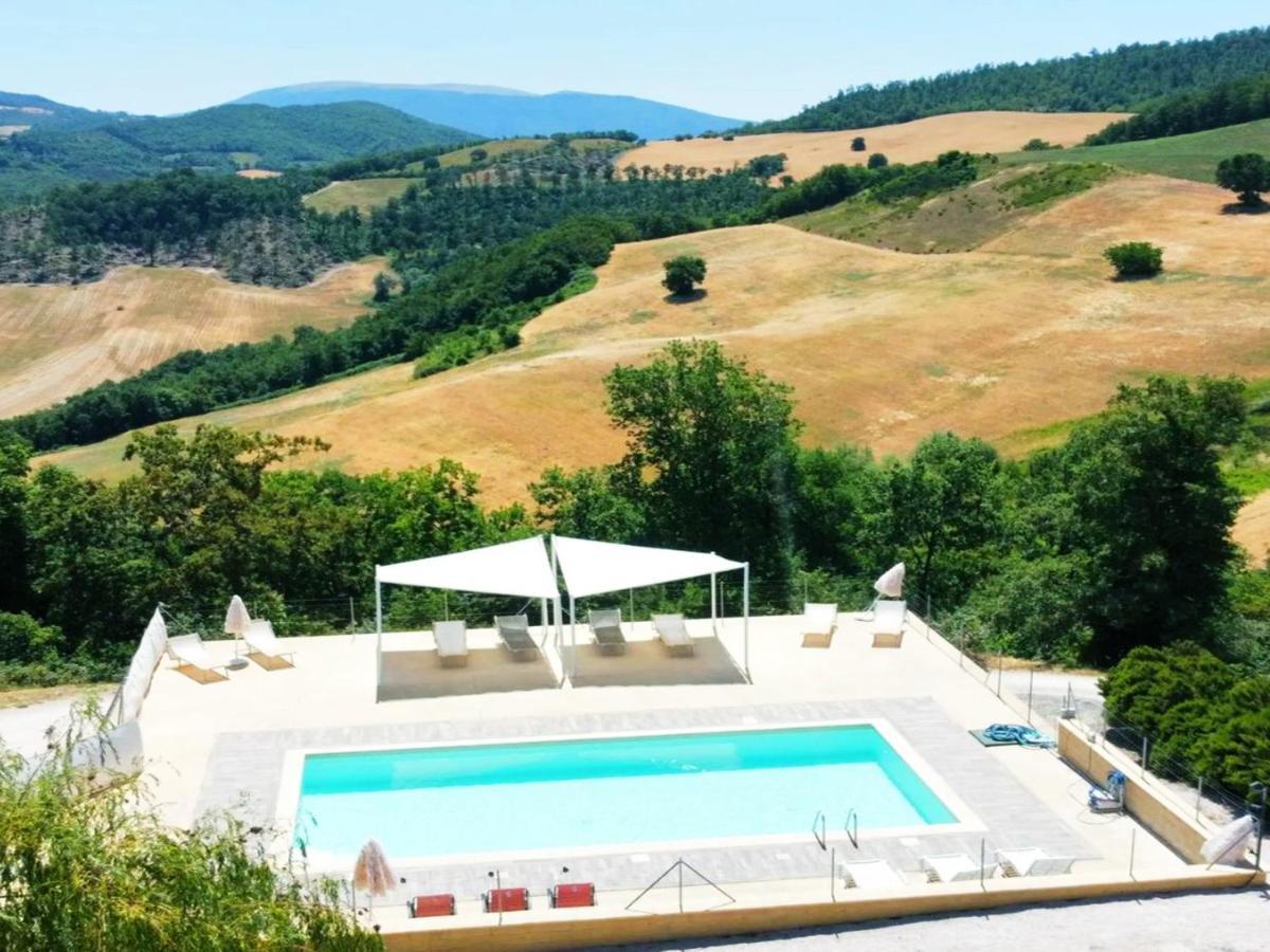 Agriturismo La Terrazza Valfabbrica エクステリア 写真